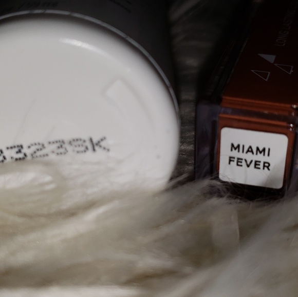 Bundle 1 - Picture 2 of 2